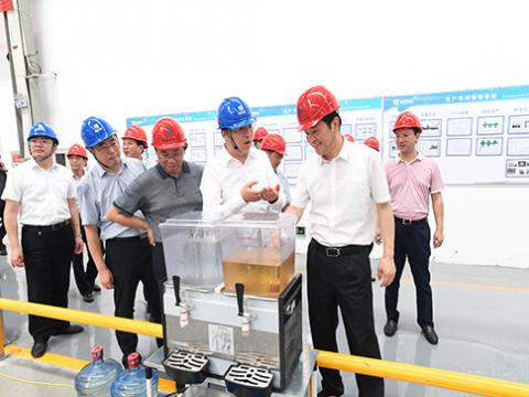 市委书记潘早云深入新葡的京集团350vip8888集团开展清静生产检查